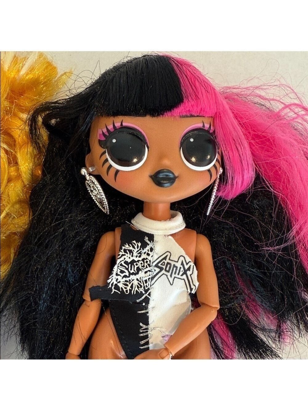 LOL Surprise OMG Teen Fashion Dolls Lot Of Ten Dolls L.O.L MGA Entertainment - Picture 12 of 16